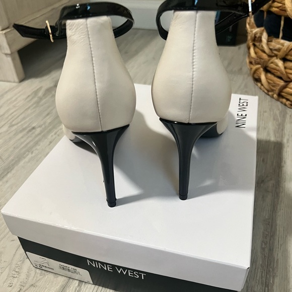 Nine West heels - Picture 4 of 6